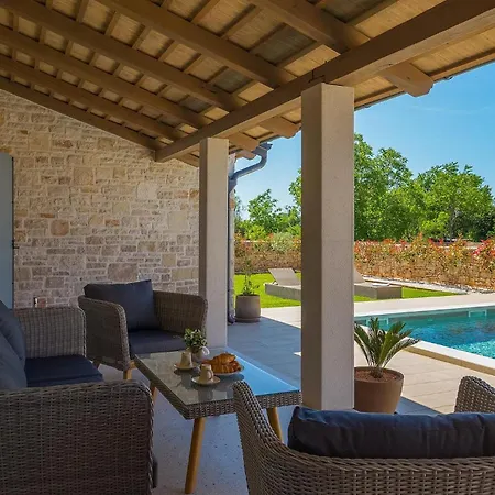 Morosini Holiday home *